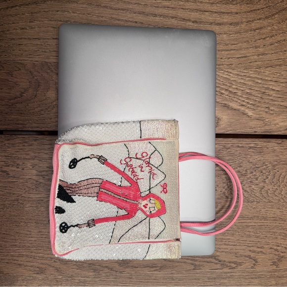 Anya Hindmarch vintage handbag with sequins READ - Picture 9 of 10